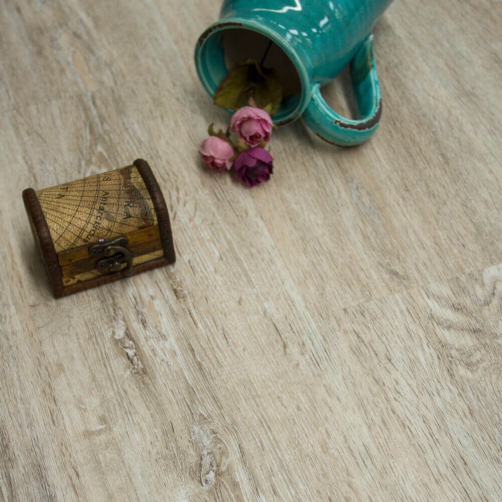 Spring Field Oak Premium Collection wood-look WPC by GreenTouch, close-up