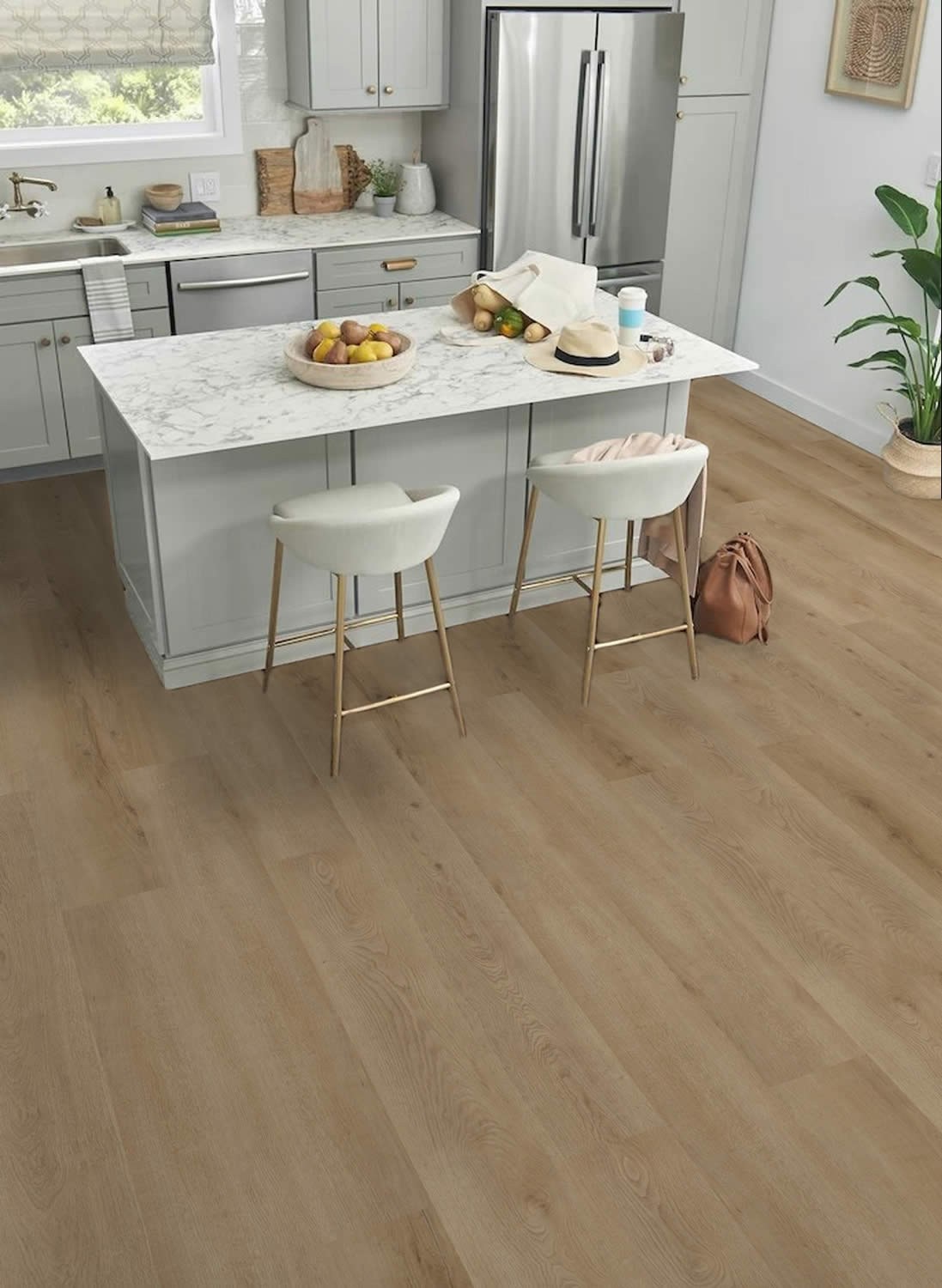 Monterrey AA wood-look SPC by Homelike, room scene