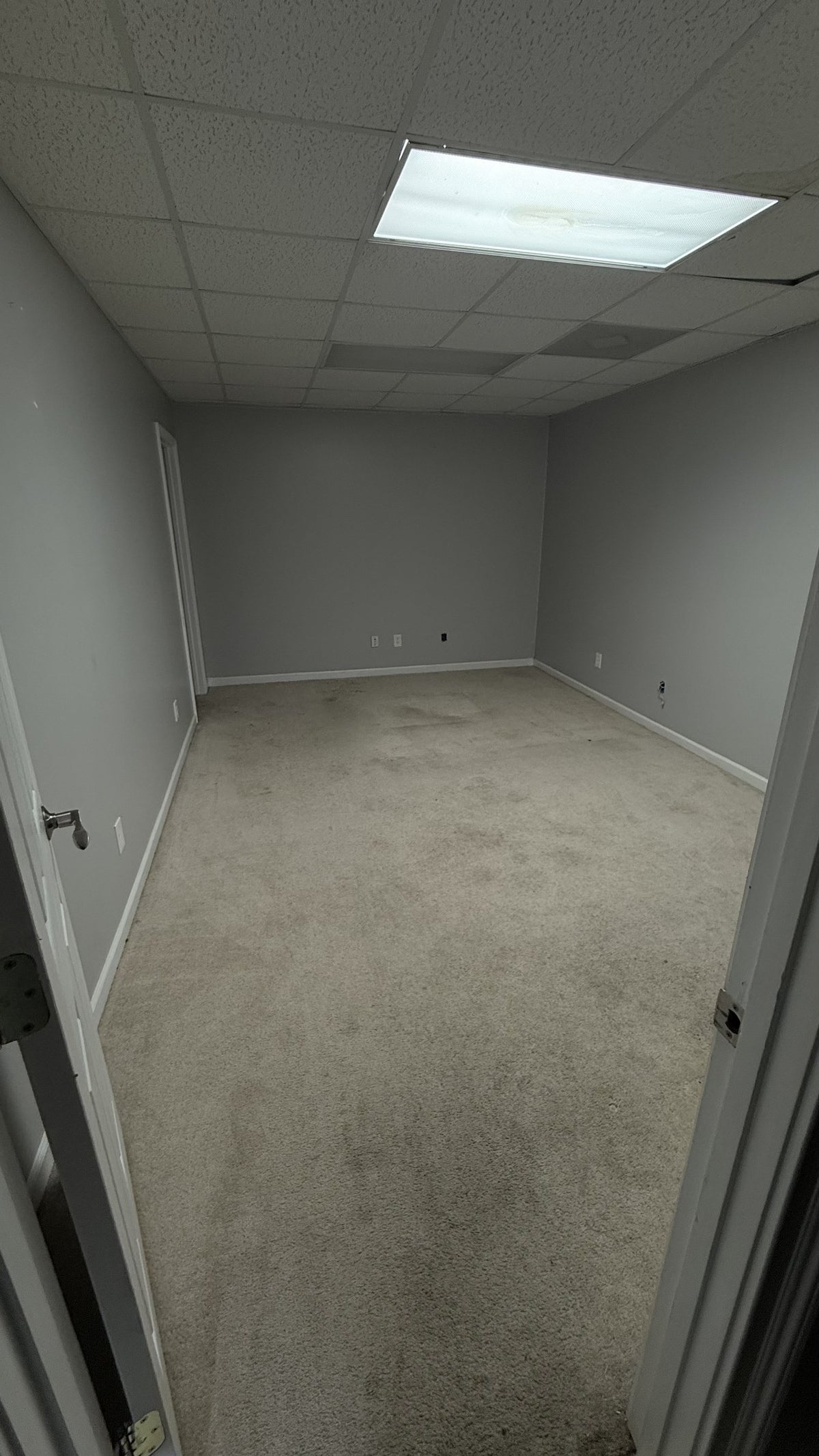 Floors project in Loganville, before photo 4