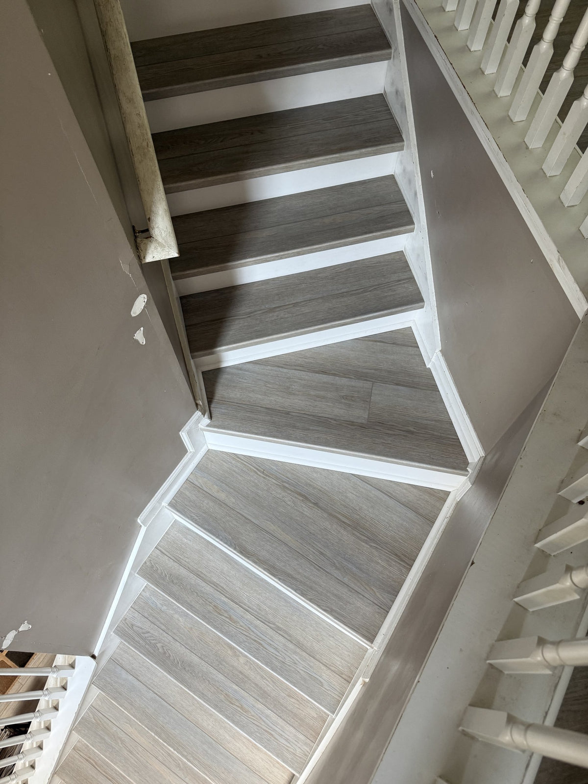 Floors and stairs project in Stone Mountain, after photo 2