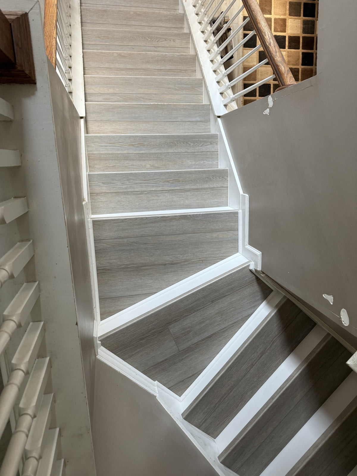 Floors and stairs project in Stone Mountain, after photo 4