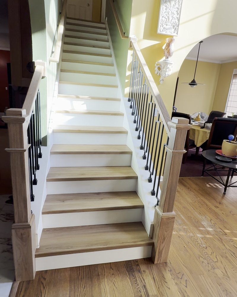 New staircase railing installed by iProStep in Suwanee